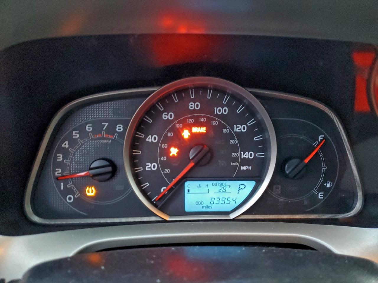 Toyota RAV4 Xle Image 9