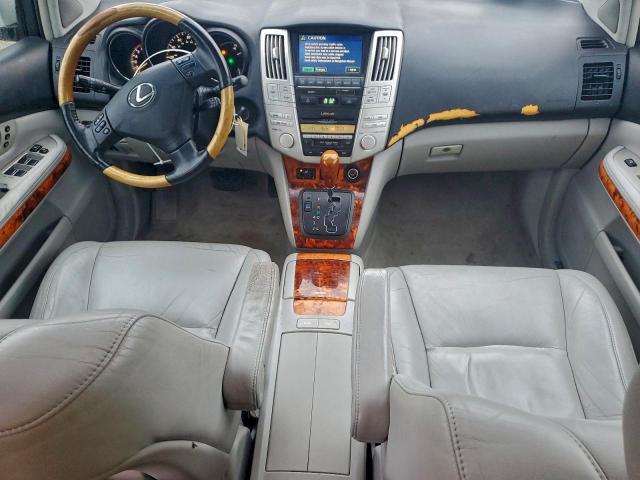 Lexus RX 330 Image 3