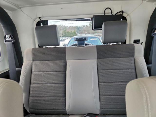 Jeep Wrangler X Image 6