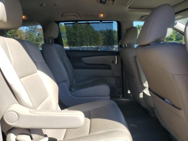 Honda Odyssey Touring Image 11