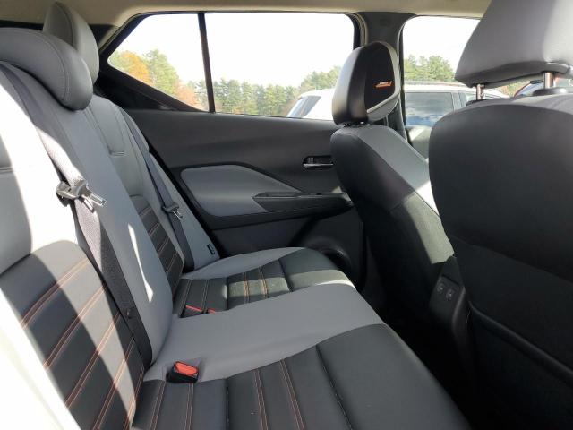 Nissan Kicks Sr Image 2