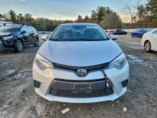 Toyota Corolla L Image 7