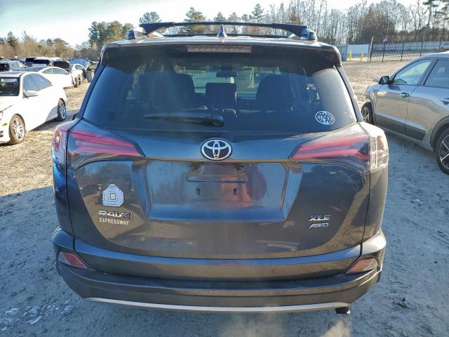 Toyota RAV4 Adventure Image 14