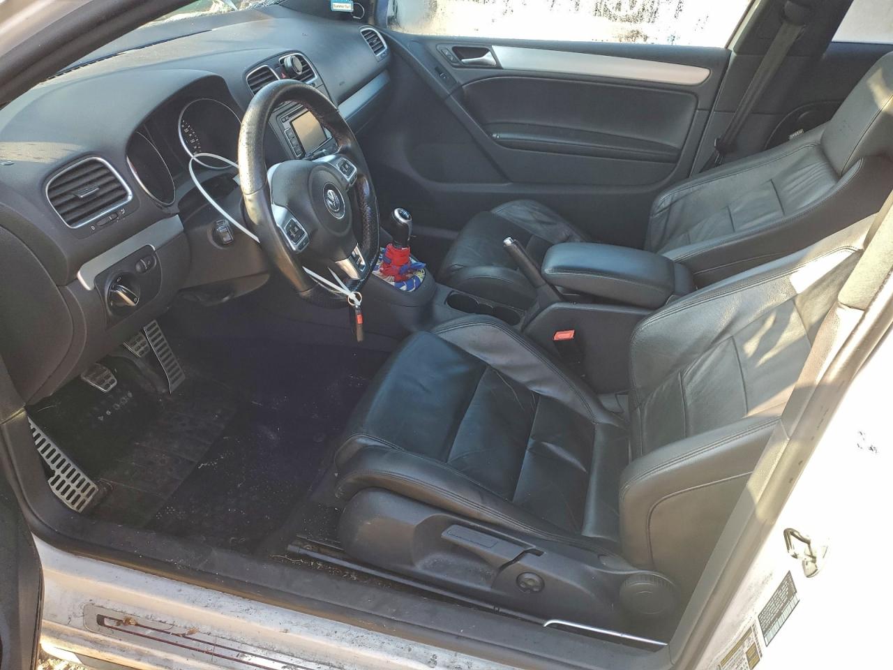 Volkswagen GTI Image 5