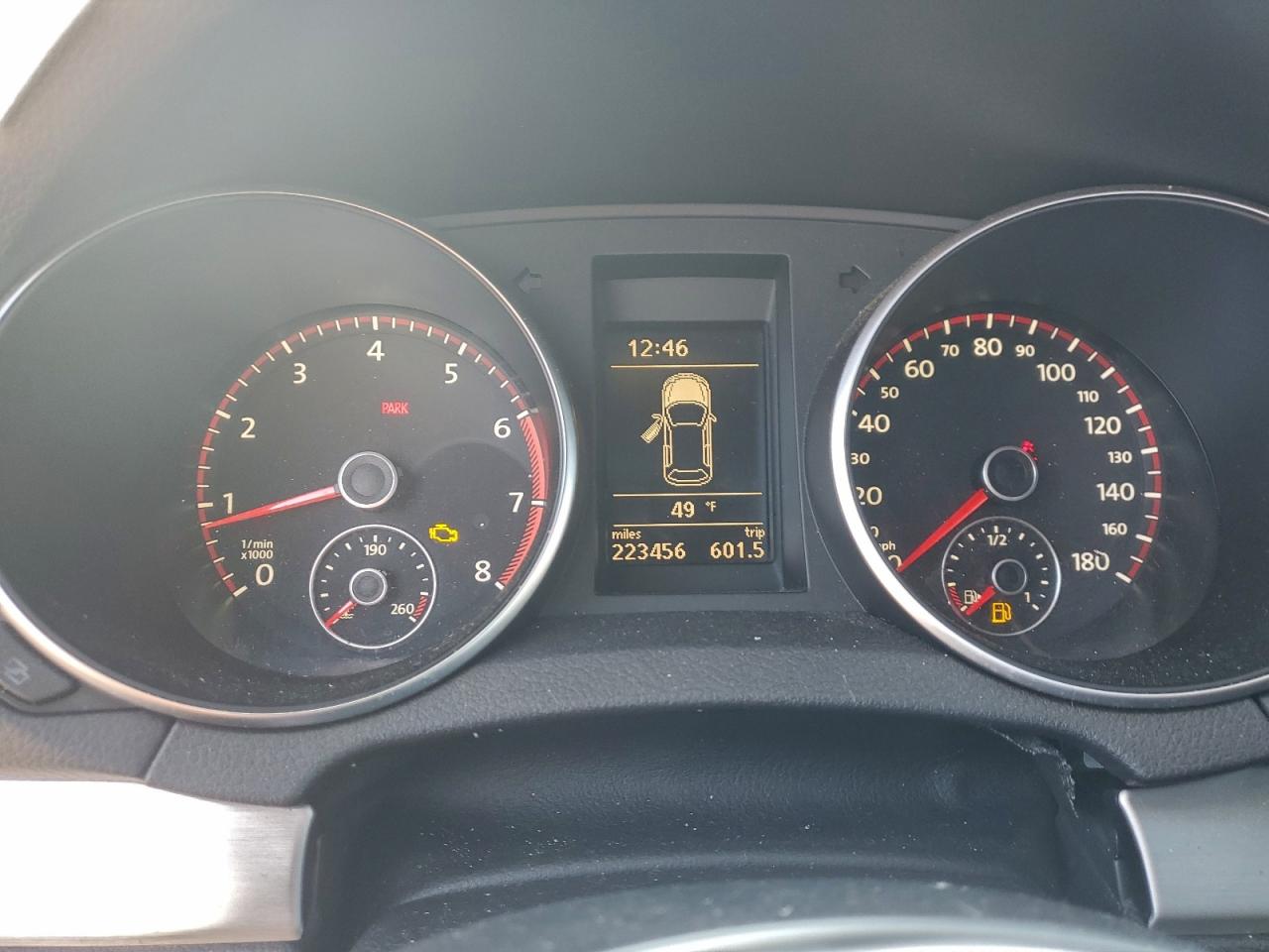 Volkswagen GTI Image 10