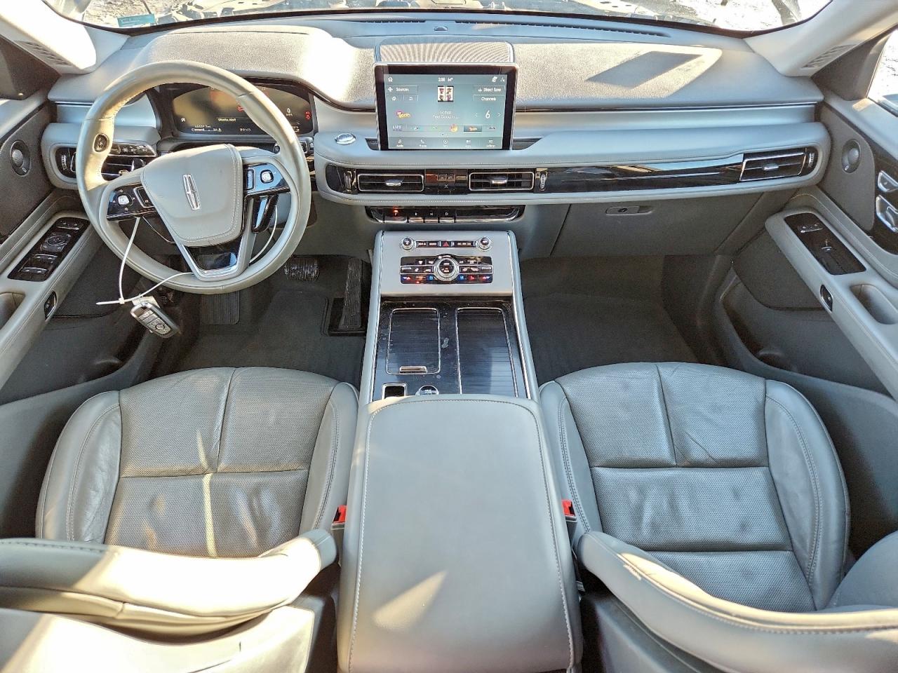 Lincoln Aviator Reserve Image 4