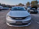 Chrysler 200 Limited Image 2