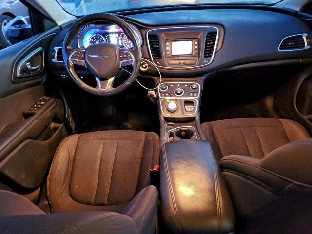 Chrysler 200 Limited Image 3