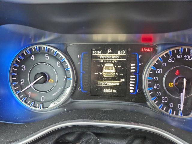 Chrysler 200 Limited Image 6