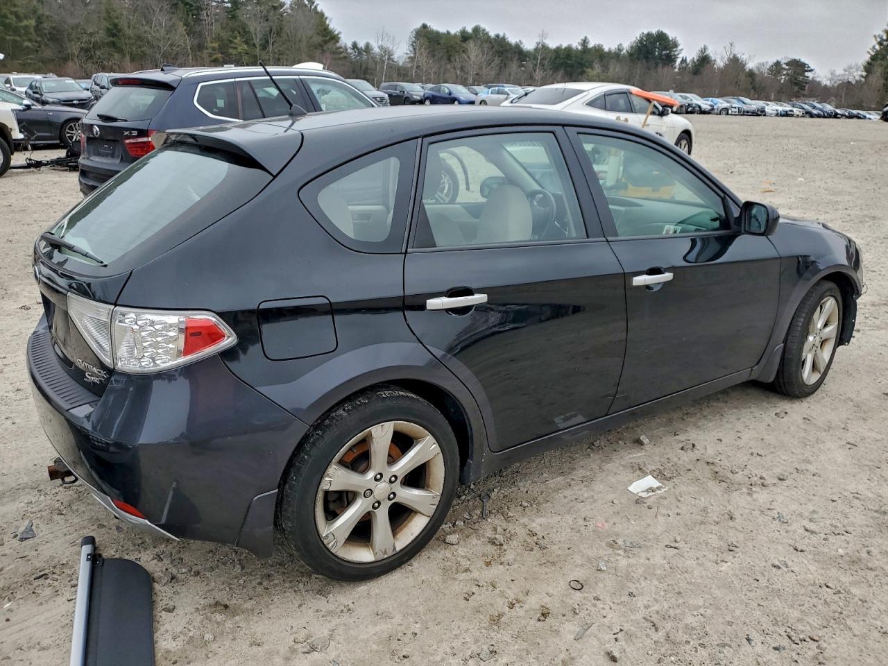 Subaru Impreza Outback Sport Image 3