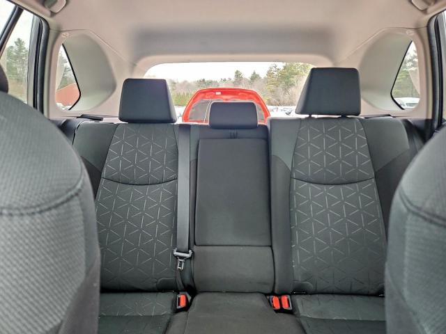 Toyota RAV4 Xle Image 8