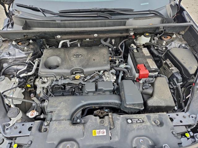 Toyota RAV4 Xle Image 9